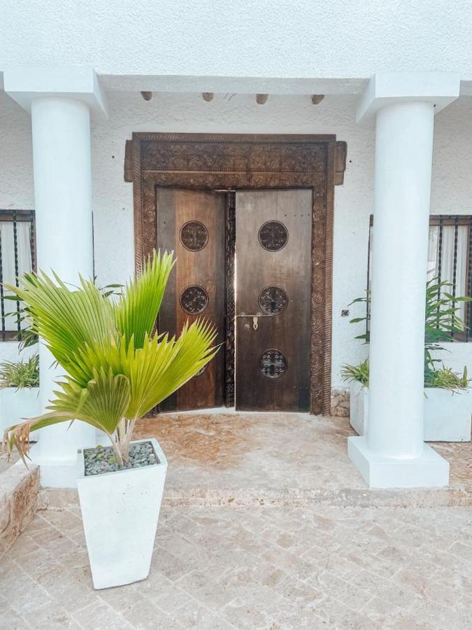 Met Beach Resort Malindi Eksteriør billede